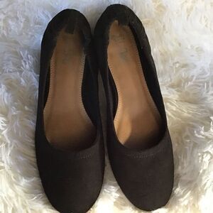 Brash Black Ballet Pump Size 7  Preppy Casual 1” Heel Slip On